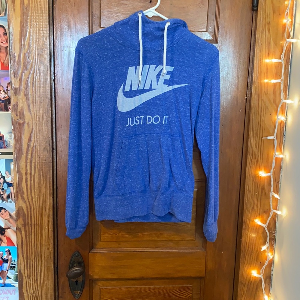 Light athletic sweatshirt